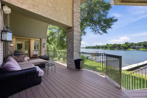 19520 W Tri Oak Circle NE East Bethel MN 55092