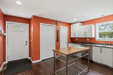 1281 3rd Street E Saint Paul MN 55106