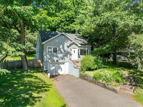 1319 Brainerd Avenue Duluth MN 55811