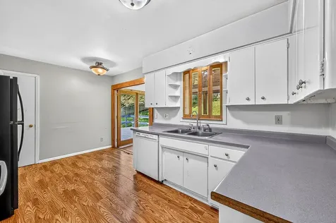 1319 Brainerd Avenue Duluth MN 55811
