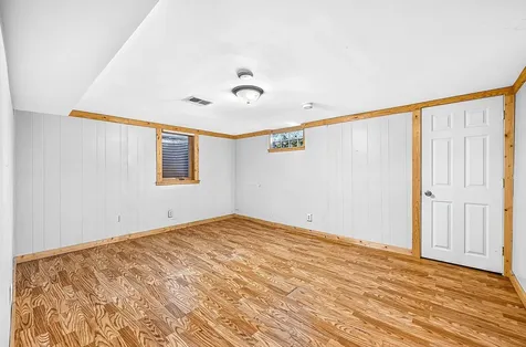 1319 Brainerd Avenue Duluth MN 55811