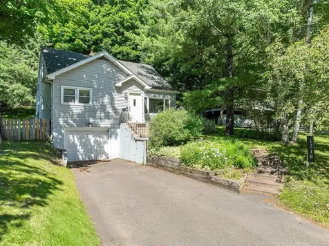 1319 Brainerd Avenue Duluth MN 55811