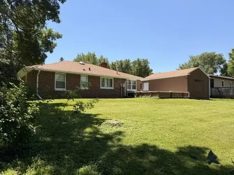 830 6th Street Windom MN 56101