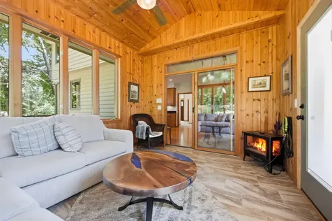 699 Bridle Ridge Road Eagan MN 55123