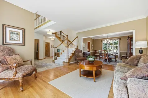 699 Bridle Ridge Road Eagan MN 55123