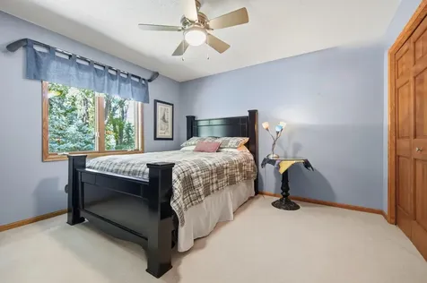 699 Bridle Ridge Road Eagan MN 55123