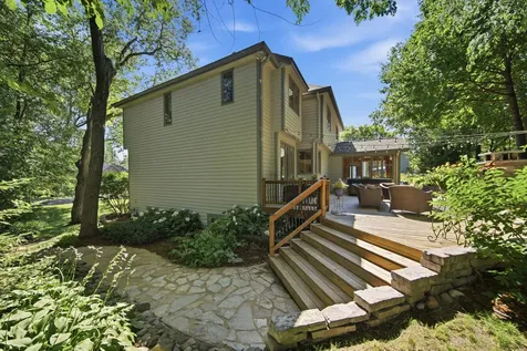 699 Bridle Ridge Road Eagan MN 55123