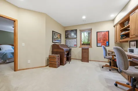 699 Bridle Ridge Road Eagan MN 55123