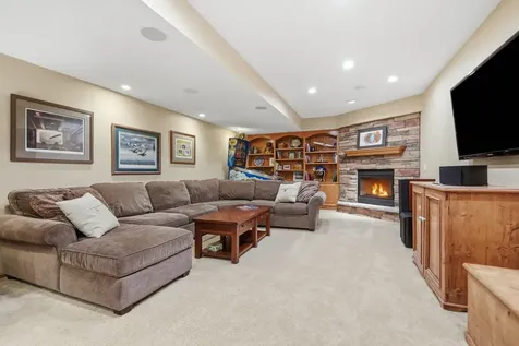 699 Bridle Ridge Road Eagan MN 55123