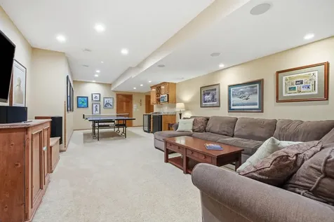 699 Bridle Ridge Road Eagan MN 55123