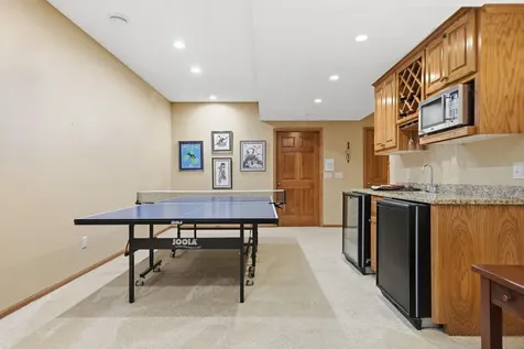 699 Bridle Ridge Road Eagan MN 55123