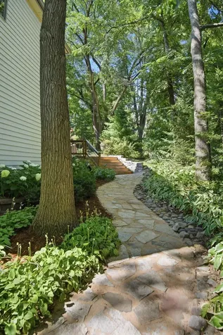 699 Bridle Ridge Road Eagan MN 55123