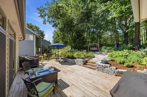 699 Bridle Ridge Road Eagan MN 55123