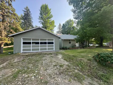 522 Main Street E Hines MN 56647