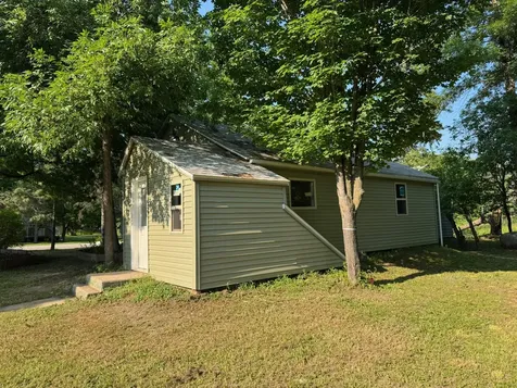 522 Main Street E Hines MN 56647