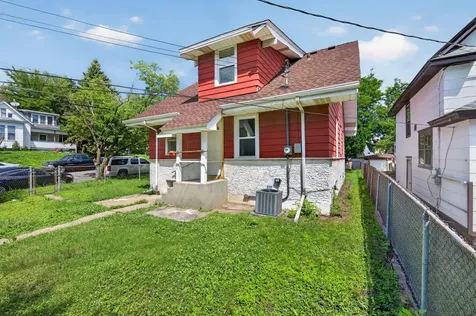 1227 Arkwright Street Saint Paul MN 55130