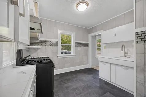 1227 Arkwright Street Saint Paul MN 55130