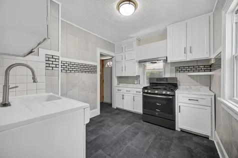 1227 Arkwright Street Saint Paul MN 55130