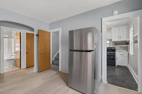 1227 Arkwright Street Saint Paul MN 55130