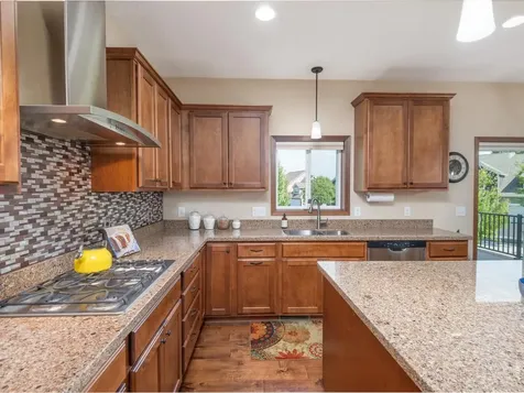 1113 Rosemary Lane Chaska MN 55318