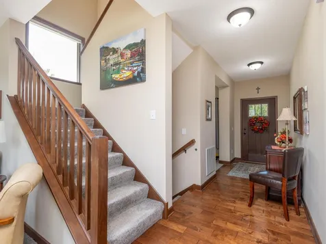 1113 Rosemary Lane Chaska MN 55318