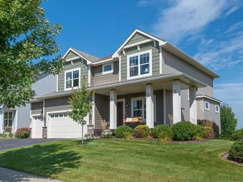 1113 Rosemary Lane Chaska MN 55318