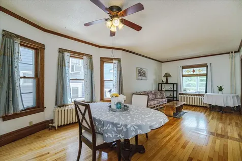 1263 Minnehaha Avenue W Saint Paul MN 55104