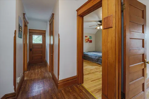 1263 Minnehaha Avenue W Saint Paul MN 55104