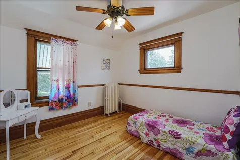 1263 Minnehaha Avenue W Saint Paul MN 55104