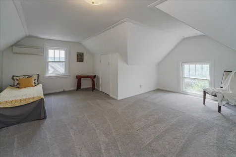 1263 Minnehaha Avenue W Saint Paul MN 55104
