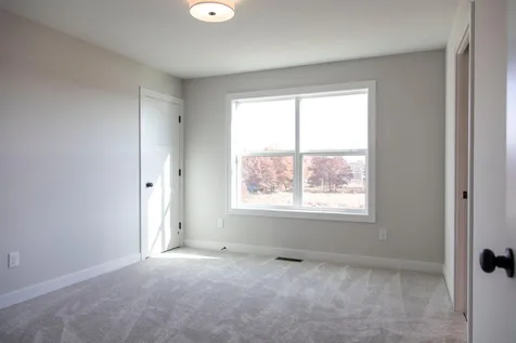 3710 Knightsbridge Lane N Lake Elmo MN 55042