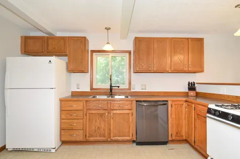 233 Hawthorne Road Wyoming MN 55092