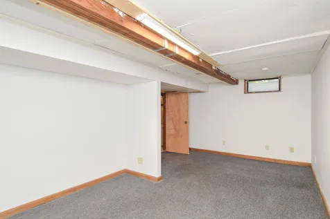 233 Hawthorne Road Wyoming MN 55092