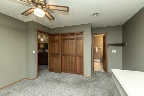 10046 Park Avenue S Bloomington MN 55420