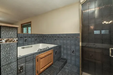 10046 Park Avenue S Bloomington MN 55420