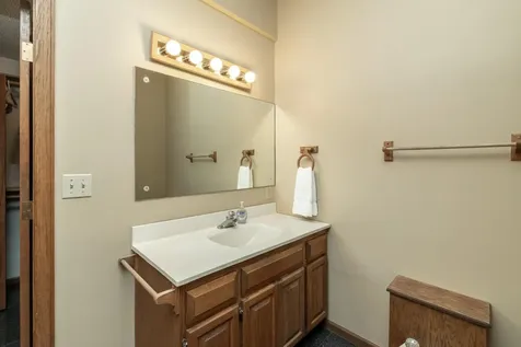 10046 Park Avenue S Bloomington MN 55420