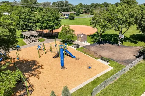 10046 Park Avenue S Bloomington MN 55420