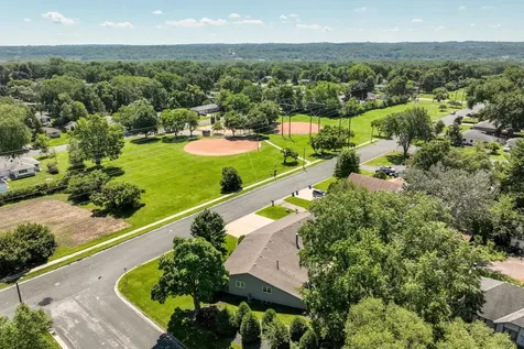 10046 Park Avenue S Bloomington MN 55420