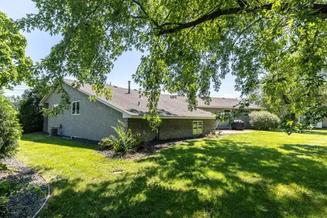 10046 Park Avenue S Bloomington MN 55420