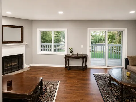 2192 Tower Court Woodbury MN 55125