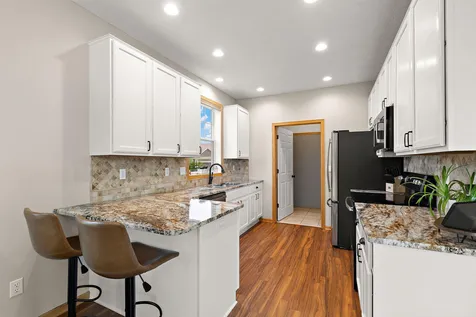 8370 Crabapple Court Victoria MN 55386