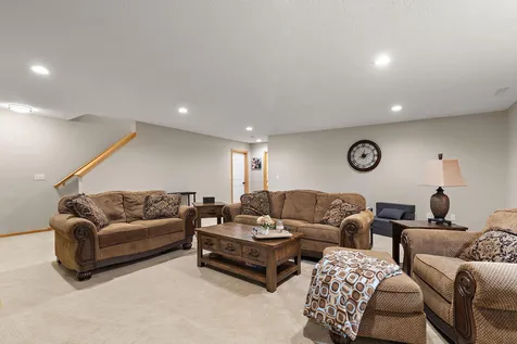 8370 Crabapple Court Victoria MN 55386