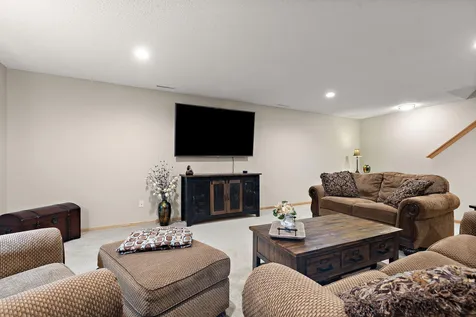 8370 Crabapple Court Victoria MN 55386