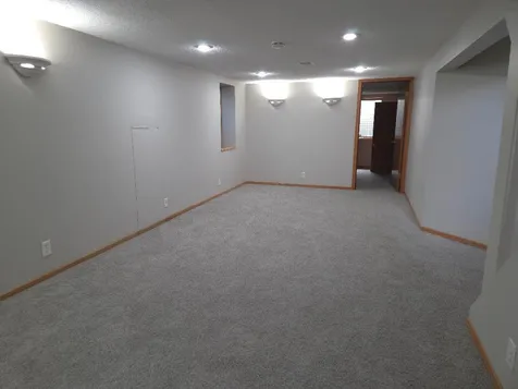 6133 Garbe Avenue Woodbury MN 55125