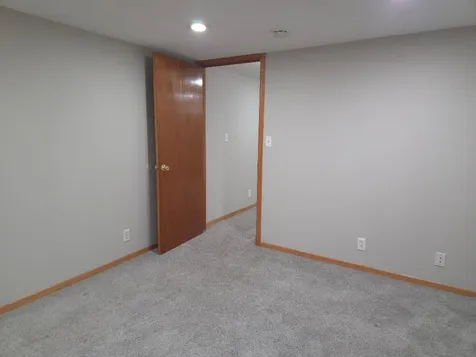 6133 Garbe Avenue Woodbury MN 55125