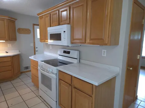 6133 Garbe Avenue Woodbury MN 55125