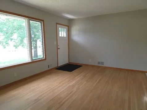 6133 Garbe Avenue Woodbury MN 55125