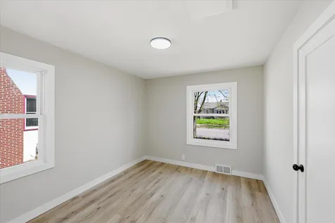 3370 Library Lane Saint Louis Park MN 55426