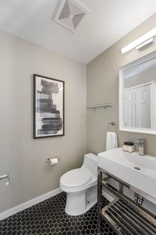 506 River Street Minneapolis MN 55401