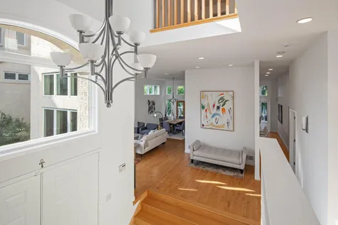 506 River Street Minneapolis MN 55401